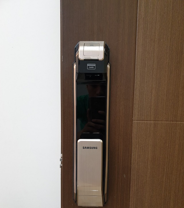 Khóa điện tử Samsung SHS-P718 5